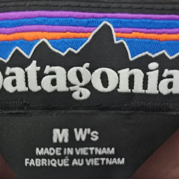 Patagonia Women's Chocolate Puffer Coat - Picture 3 of 6